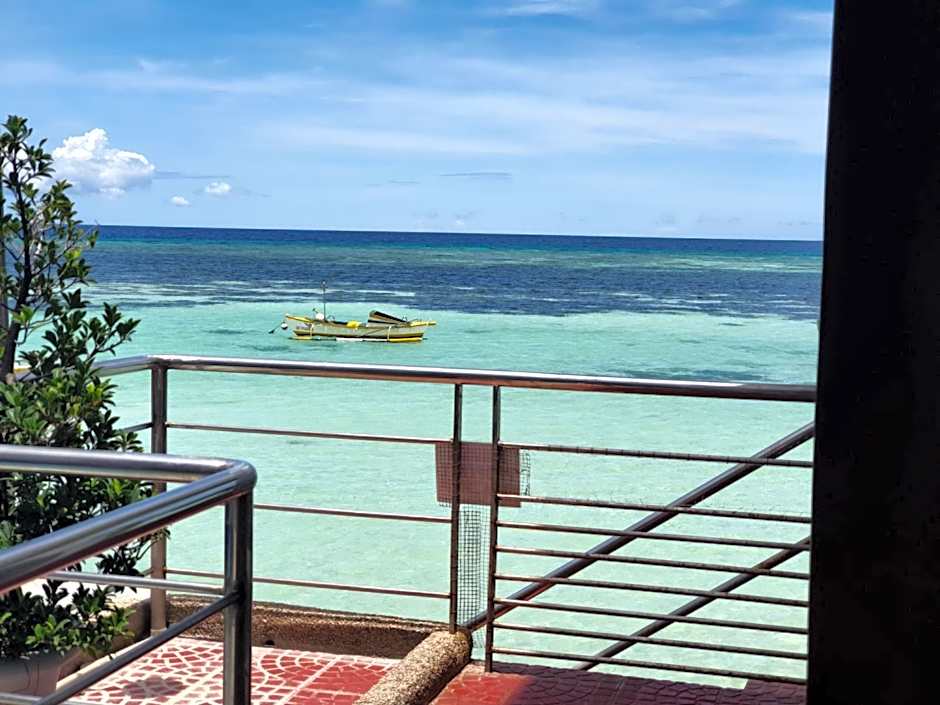 L & M Hearthstones Lodge