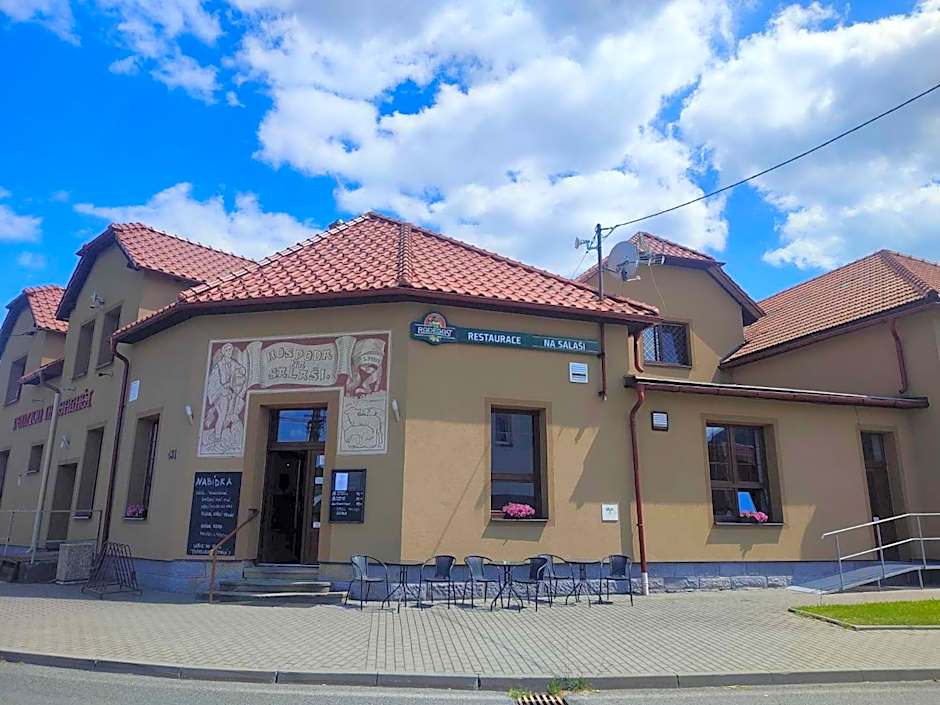 Penzion a restaurace Na Salaši