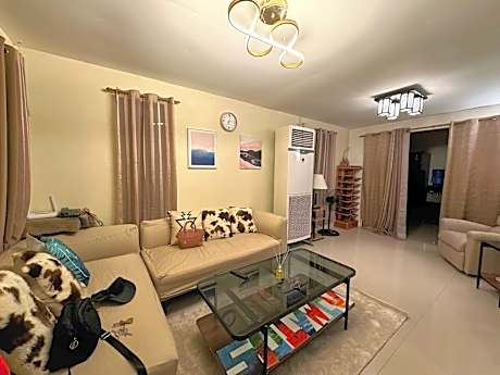 2BR with Mini Conference room VA Haven near Airport