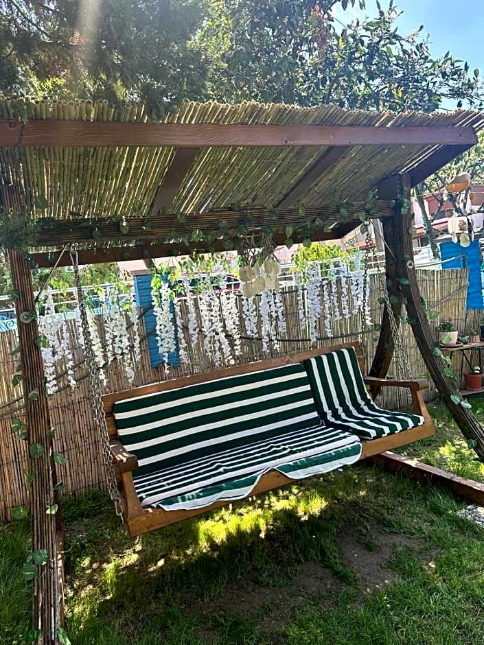 Bonjourla Otel