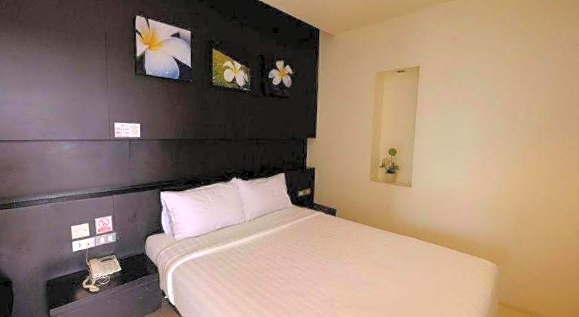 U Style Hotel