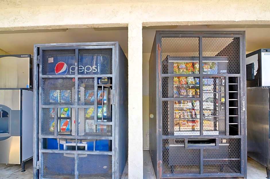 Motel 6-North Palm Springs, CA - North