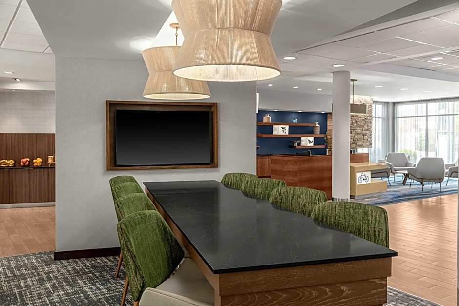 Fairfield Inn & Suites by Marriott Calhoun