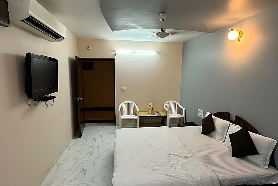 Ashoka Hotel