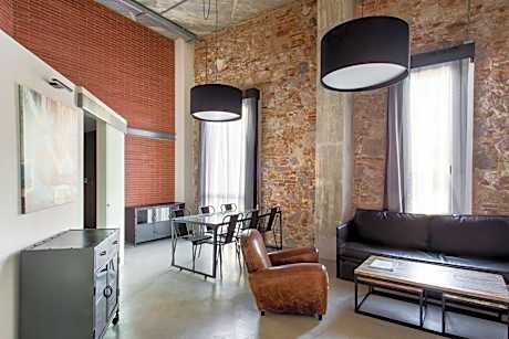 Deluxe Family Apartment (5 Adults)