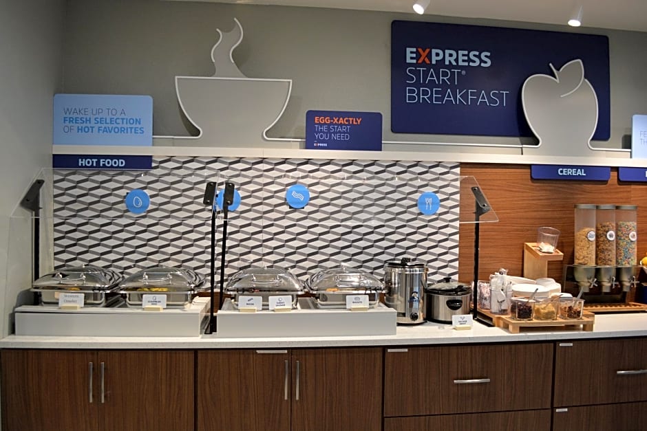 Holiday Inn Express And Suites Liberal By IHG