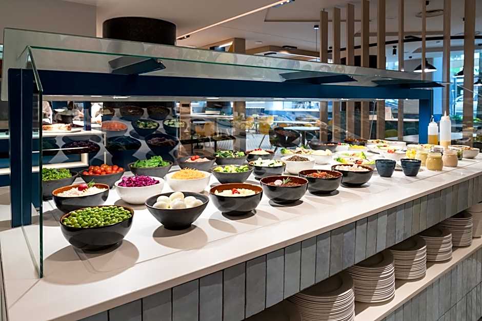 Suites Plaza Hotel & Wellness