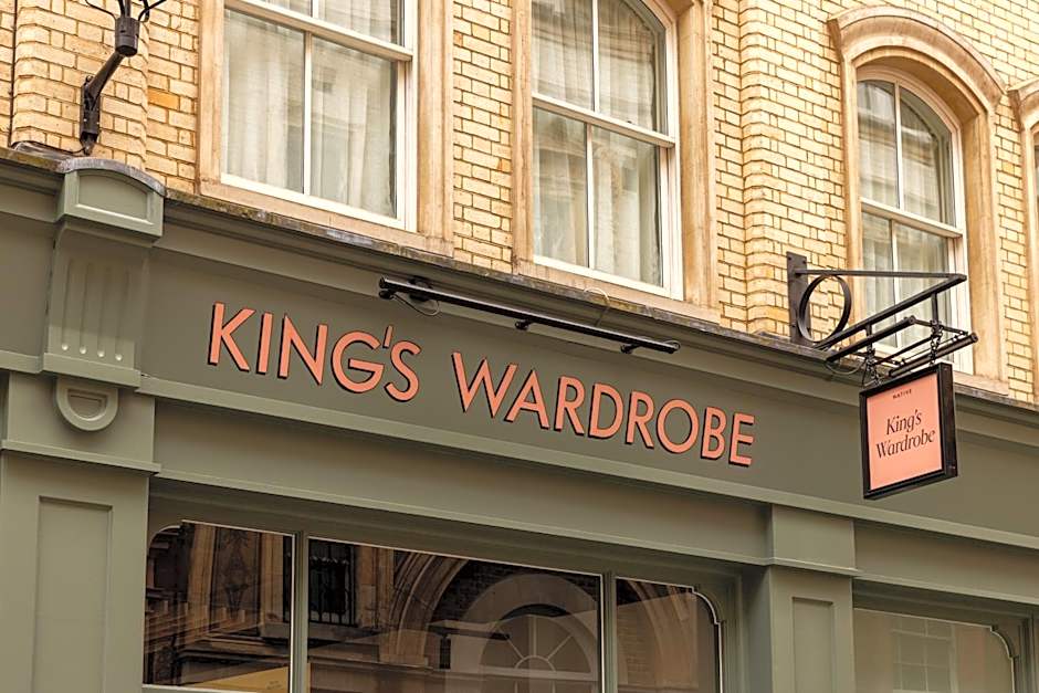 Native Kings Wardrobe, St Pauls