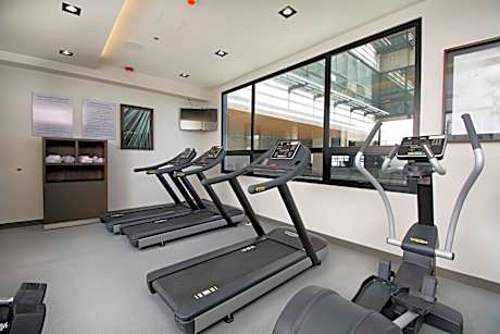 Staybridge Suites Guadalajara Novena By IHG