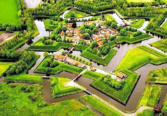 Hostel Herberg de Esborg Scheemda