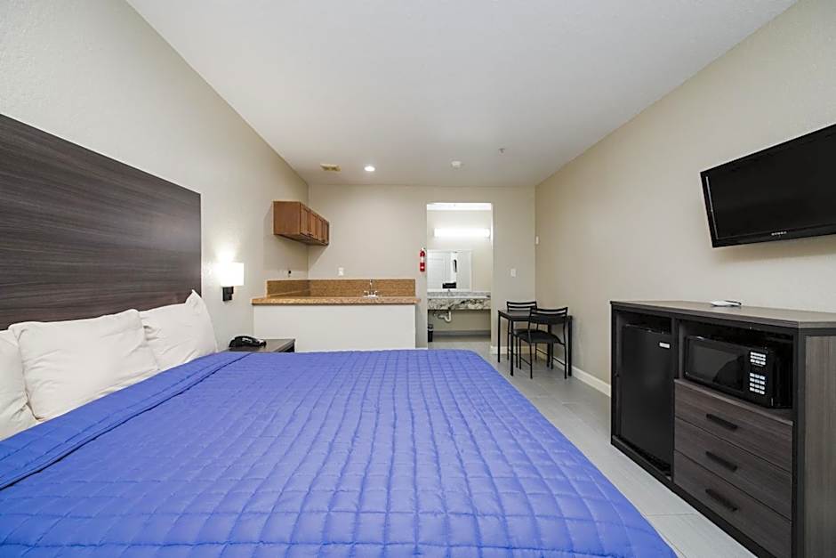 Winchester Inn and Suites Humble/IAH/North Houston