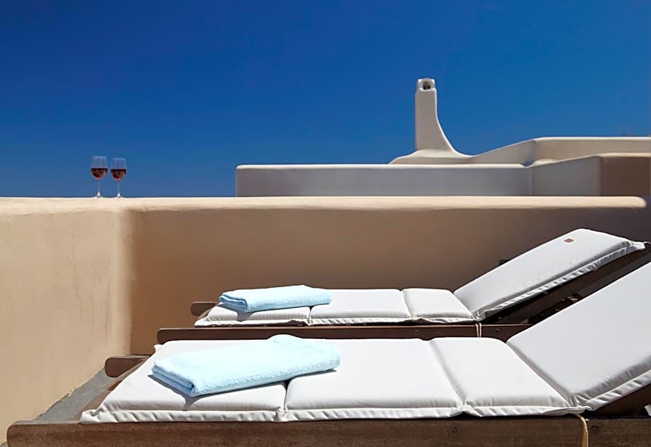 Voreina Gallery Suites