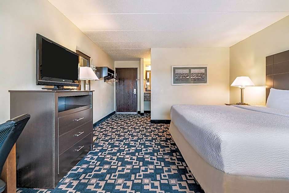 Baymont by Wyndham Bloomington MSP Airport