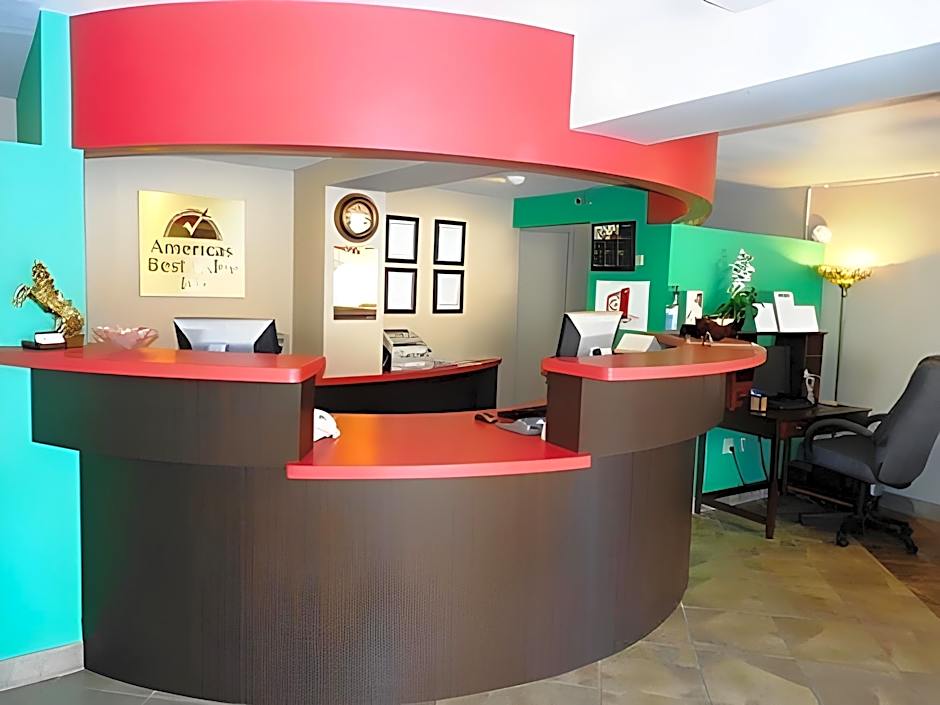 Days Inn by Wyndham Hot Springs