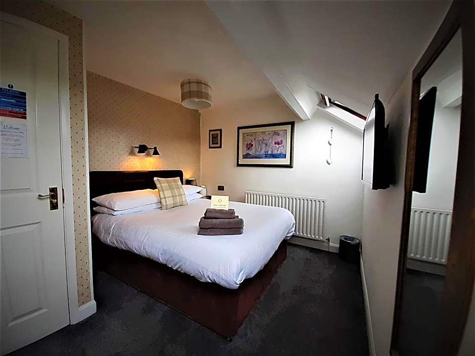 Brook House ― Free on-site car park