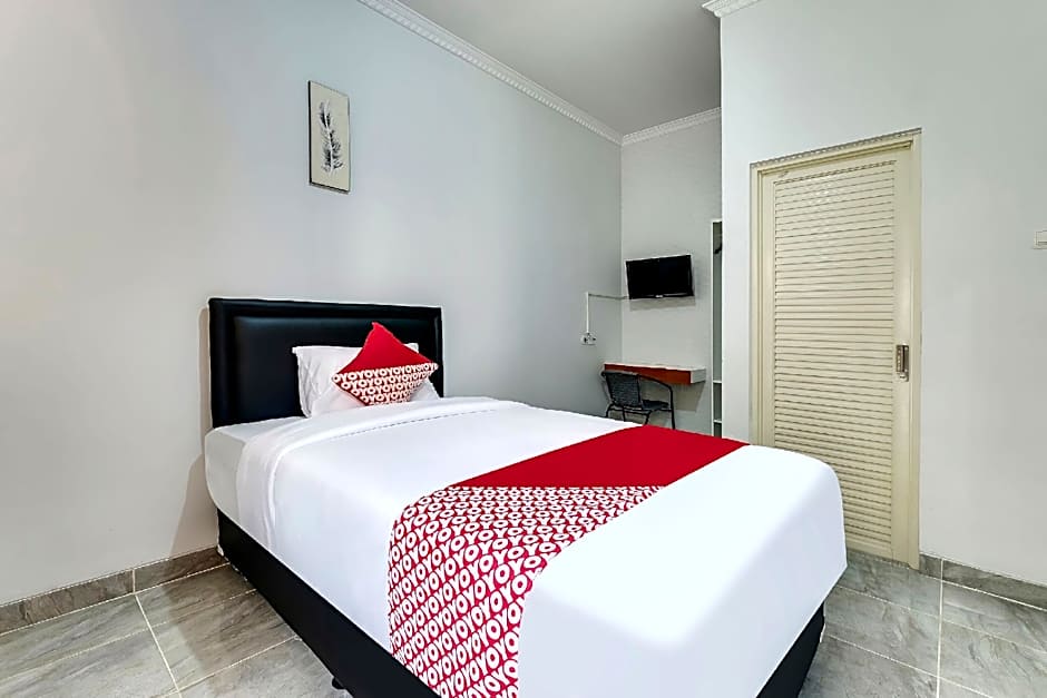 Capital O 90983 Harmony Easy Stay