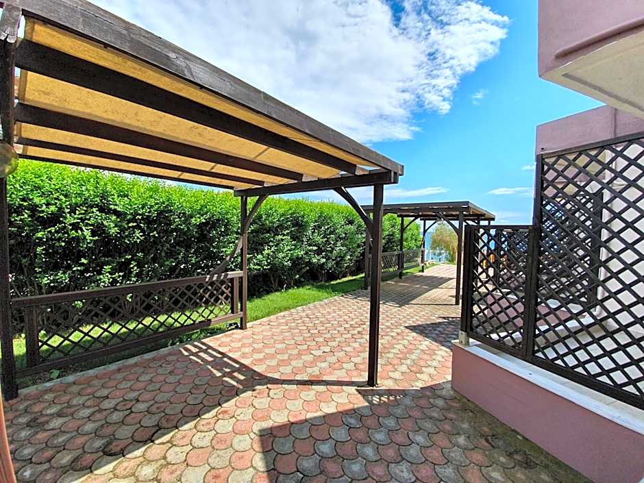 Hotel Aphroditi Island Park