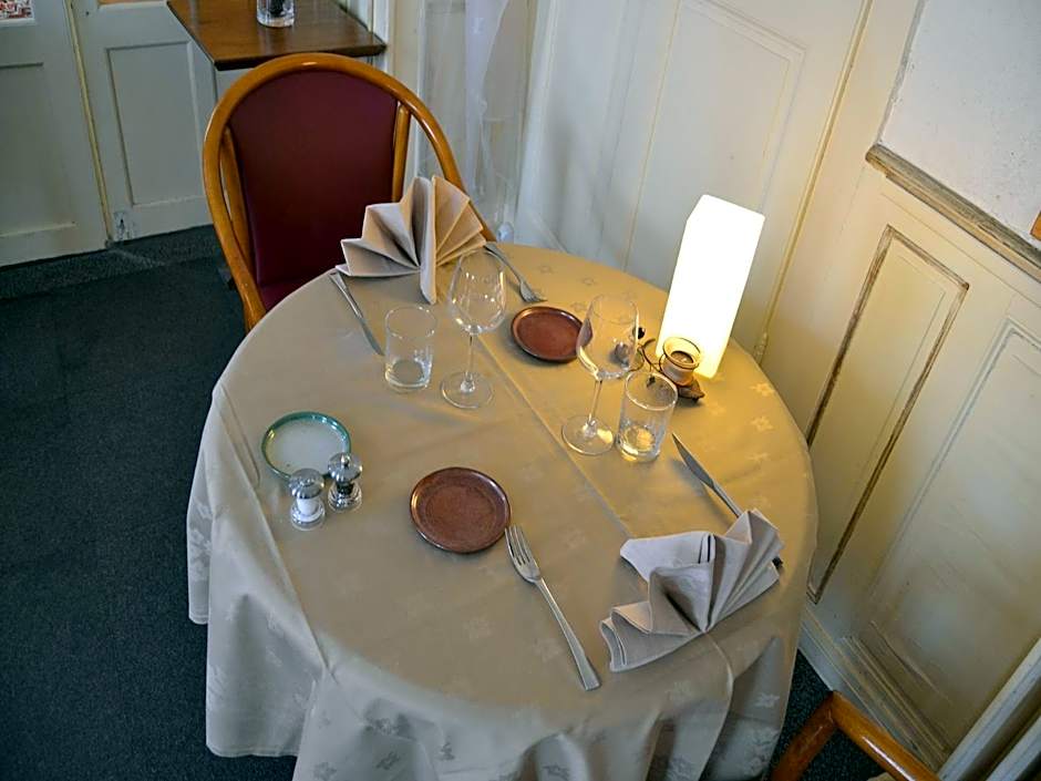 Hostellerie De La Poste