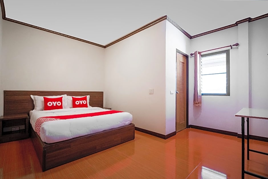 OYO 836 PK Residence