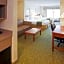 Holiday Inn Express Hotel & Suites Hagerstown