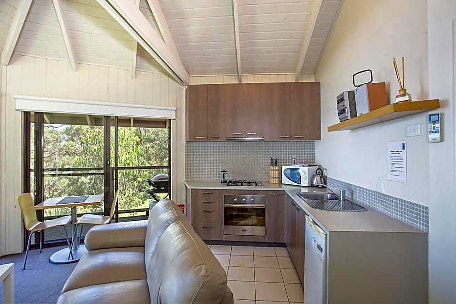 Beacon Point Ocean View Villas