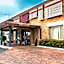 Kennedy Drive Boutique Motel & Nursery- Close To City Centre & Airport