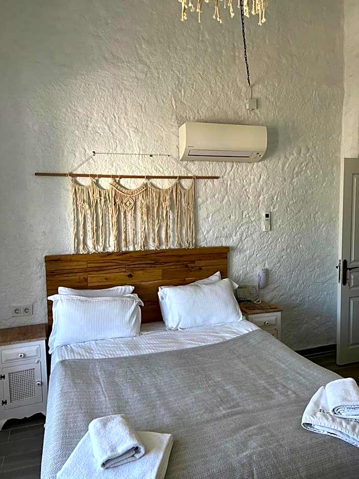 Alacati Boreas Hotel