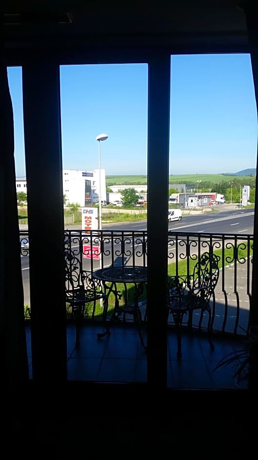 Motel DHS - Chinese Restaurant