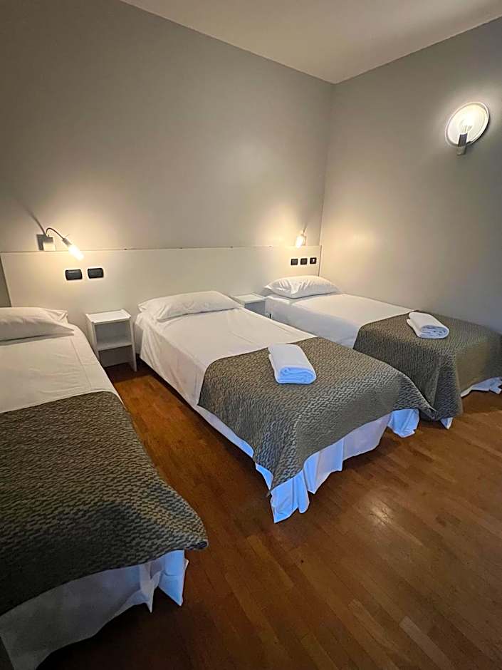 Master Hotel