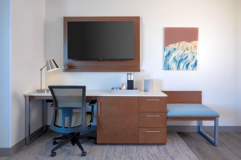 EVEN Hotel Bozeman Yellowstone Intl Arpt by IHG