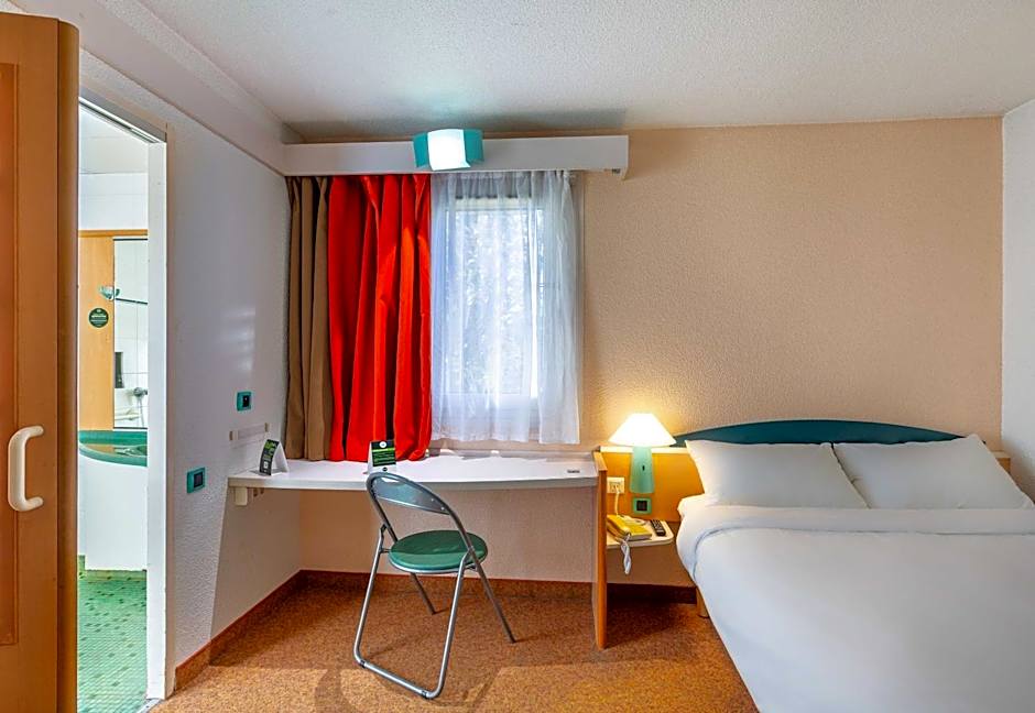 B&B HOTEL Blois Nord Vallée Maillard