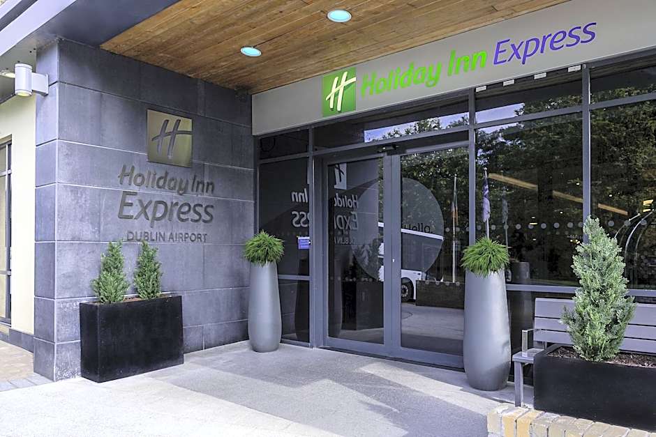 Holiday Inn Express Dublin-Airport By IHG