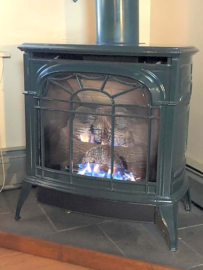 Red Elephant Inn Bed And Breakfast