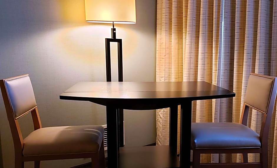 Coast Kamloops Hotel & Conference Centre