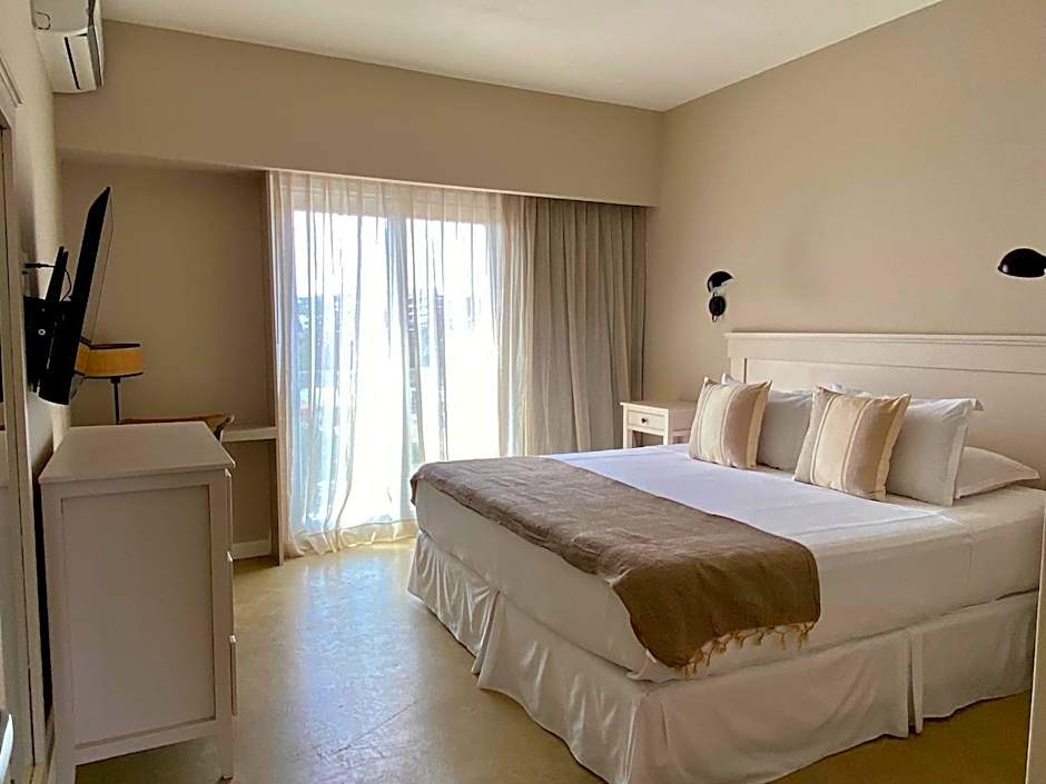 Serena Hotel - Punta del Este - Exclusivo Adultos