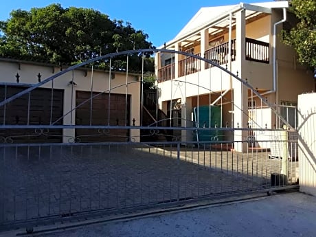 Yonz Self Catering Units