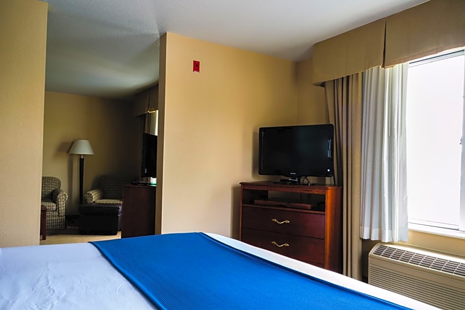 Holiday Inn Express Hotel & Suites Acme-Traverse City