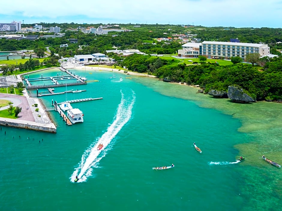 Marinepiazza Okinawa Hotel