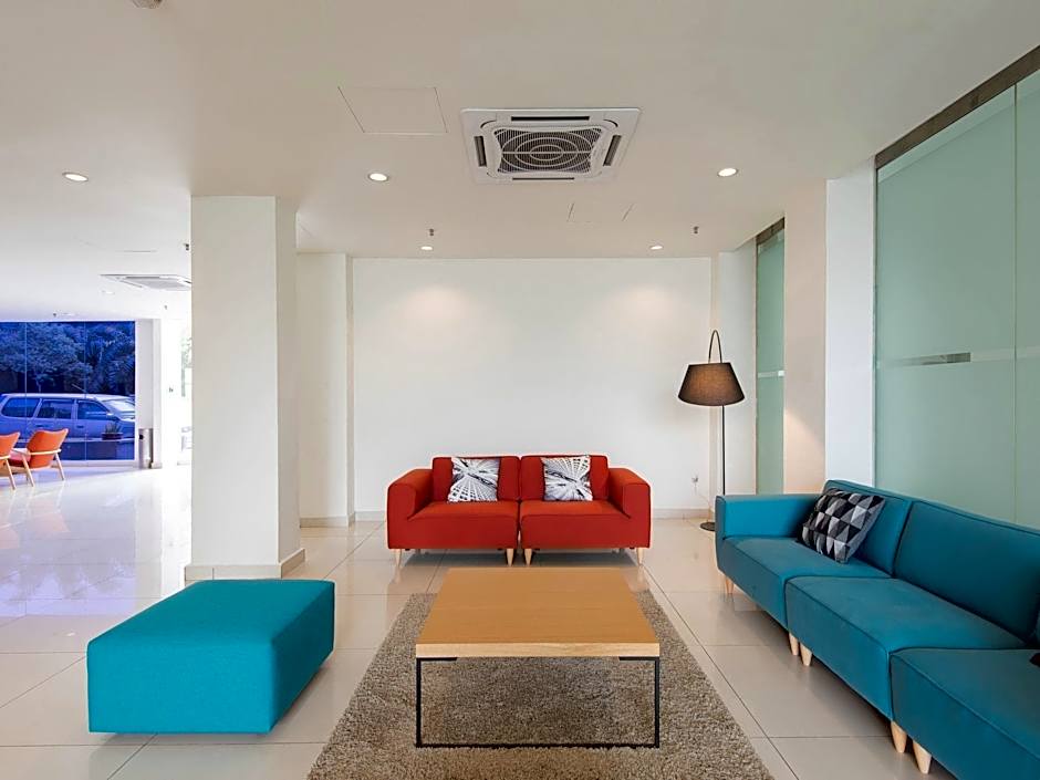 Tune Hotel KLIA Aeropolis (Airport Hotel)