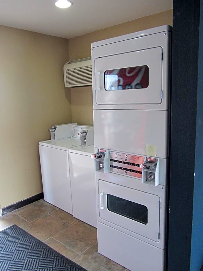 Howard Johnson by Wyndham Odessa TX