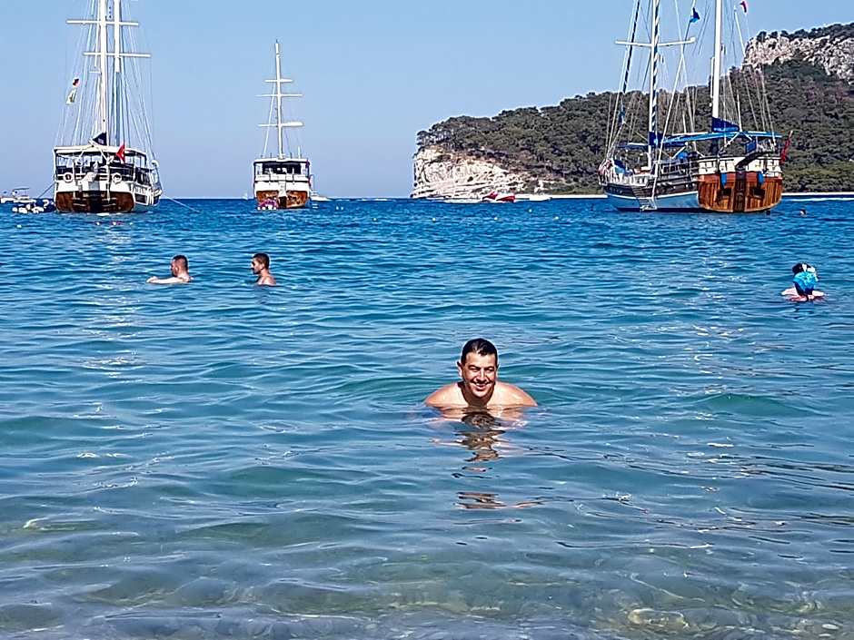 Caner Hotel