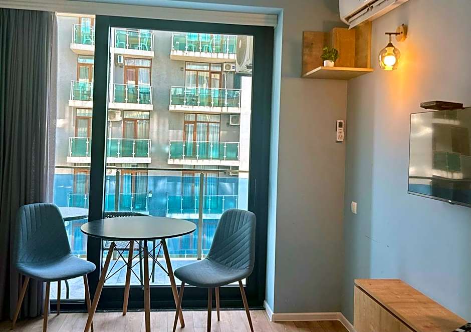 Aqua Batumi Hotel & Apartments