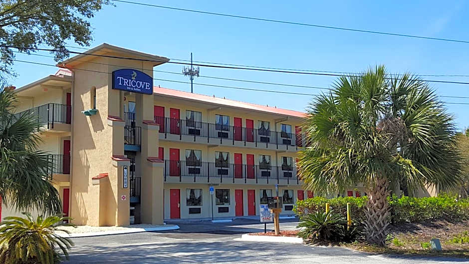 Tricove Inn & Suites