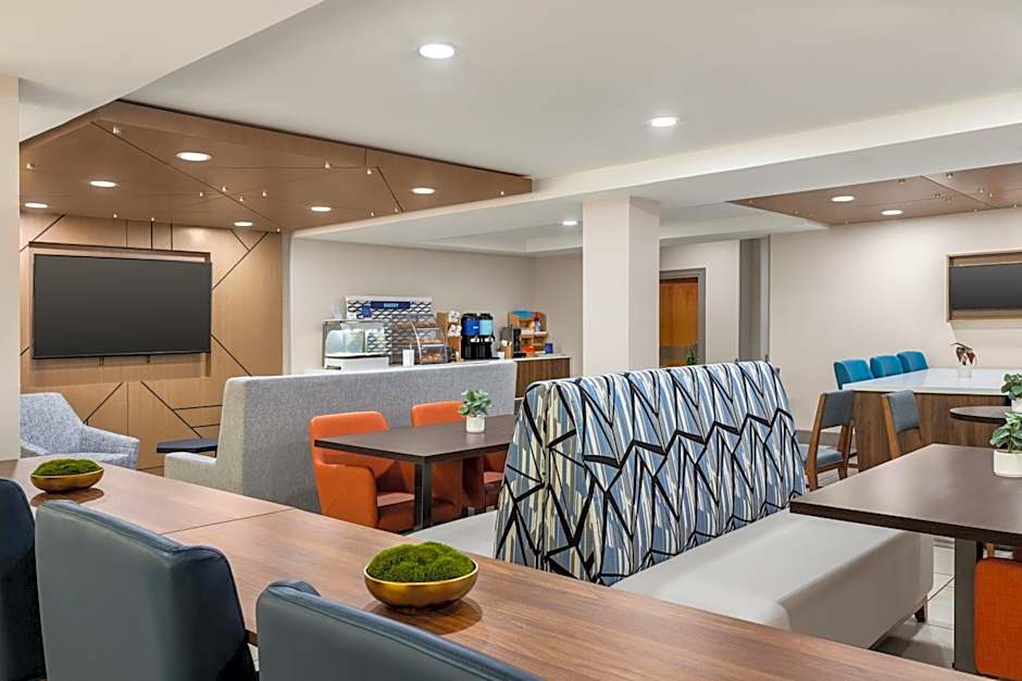 Holiday Inn Express Birmingham Irondale East By IHG