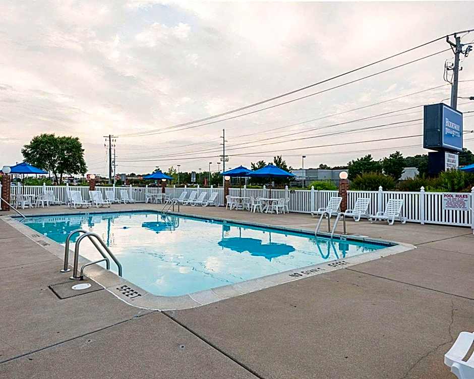 Rodeway Inn & Suites Rehoboth Beach