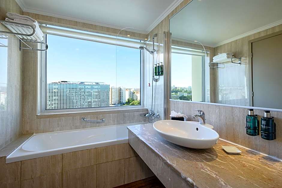 Melia Lisboa Oriente Hotel