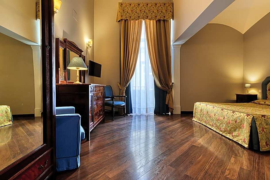Decumani Hotel De Charme