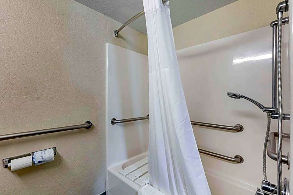Quality Inn Downtown Stuart