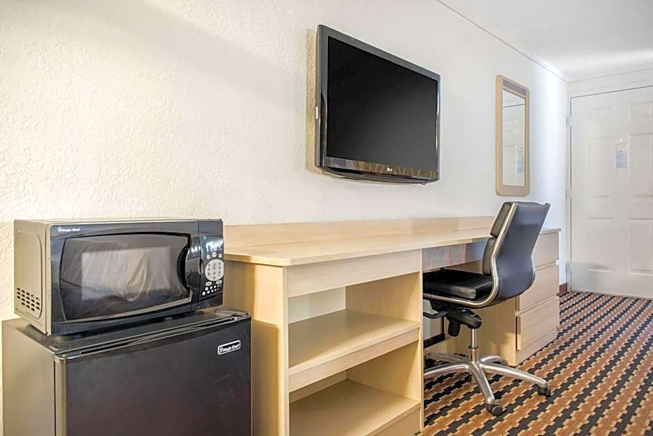 Rodeway Inn Sharonville