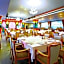 Viangtak Riverside Hotel